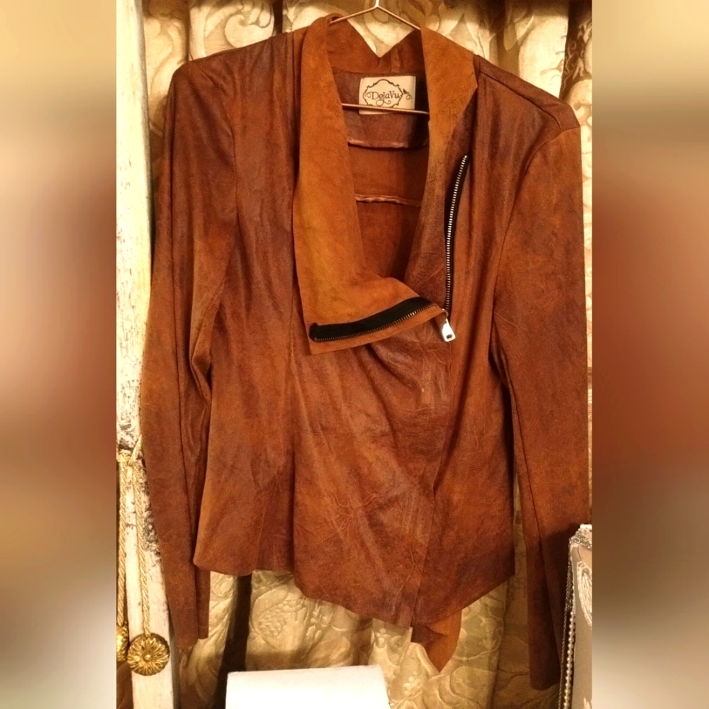 Suede jacket shit